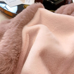 Luxury Faux Fur Throw Decorfaure