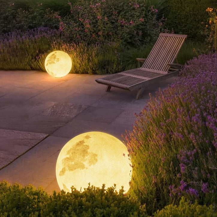 Moon Outdoor Light Decorfaure