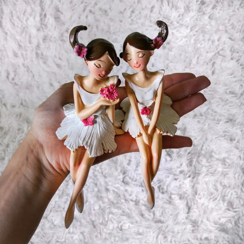 Two Sisters Figurine Set freeshipping - Decorfaure